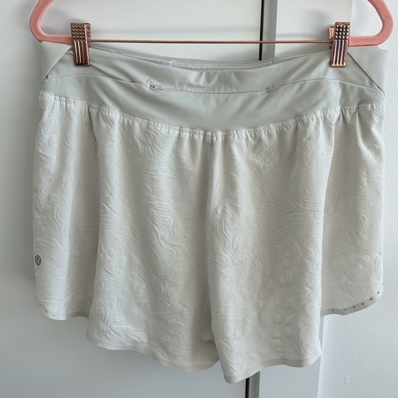 Lululemon Shorts - Picture 4 of 7